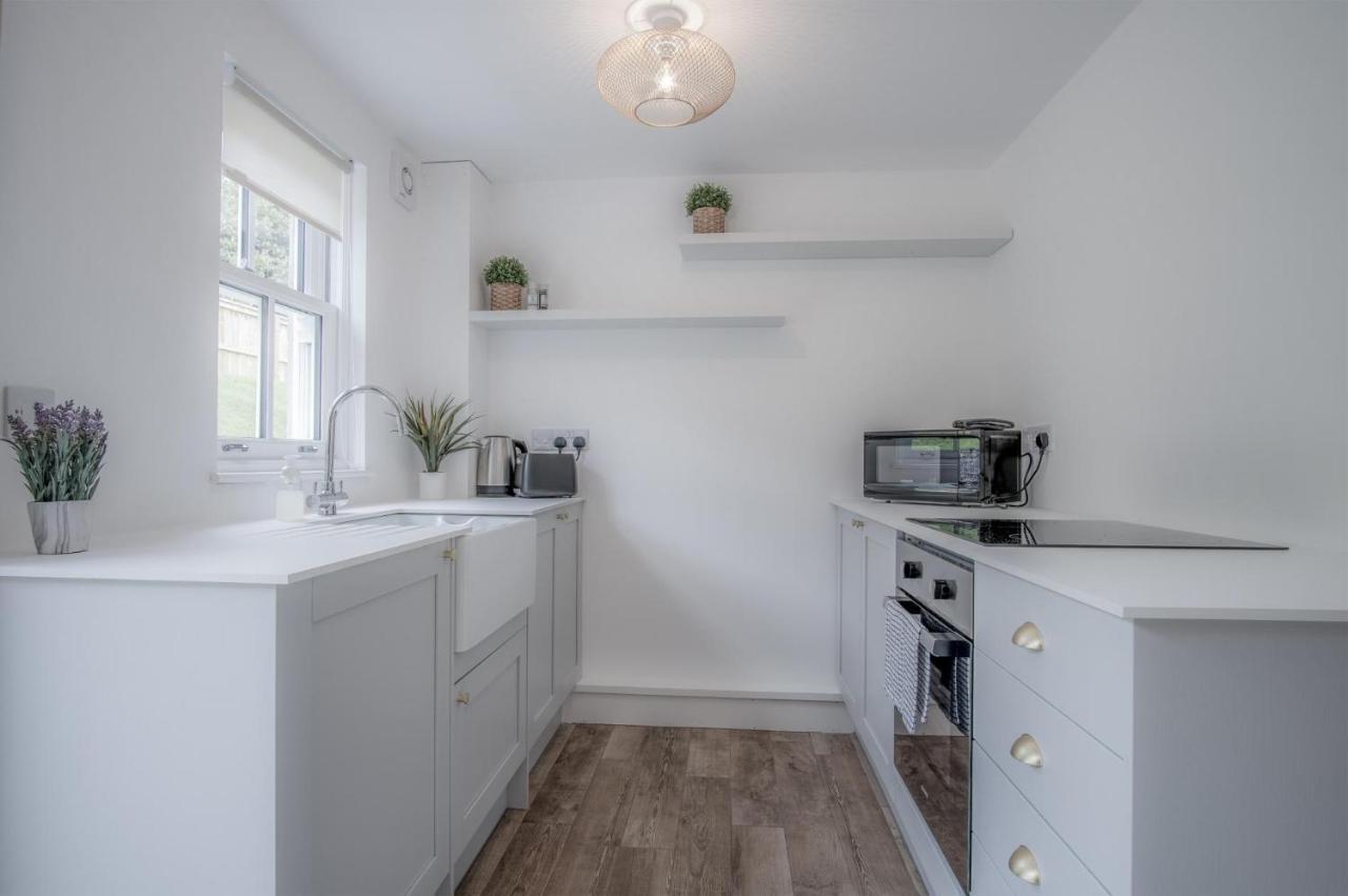 Brook Cottage - 2 Bedroom Cottage - Dale Екстер'єр фото