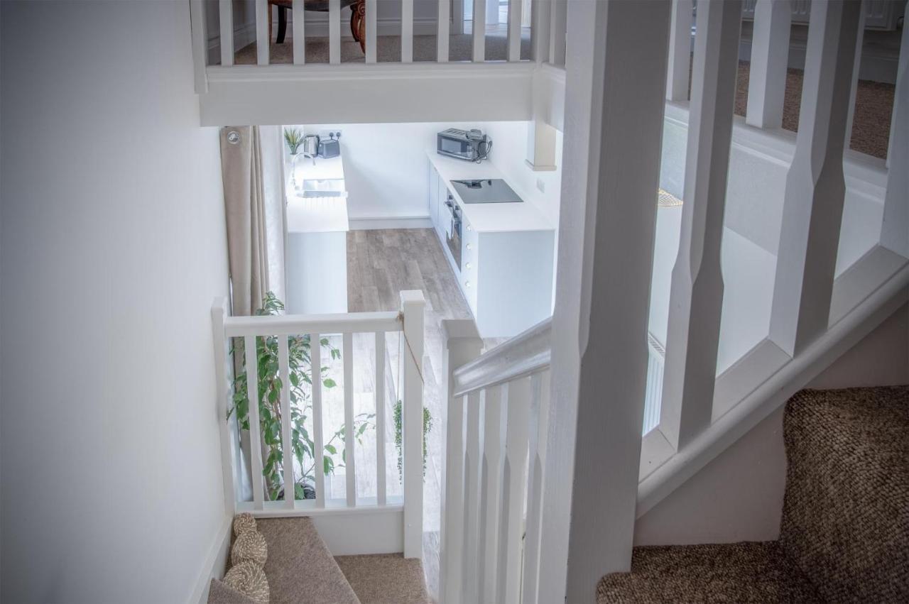 Brook Cottage - 2 Bedroom Cottage - Dale Екстер'єр фото